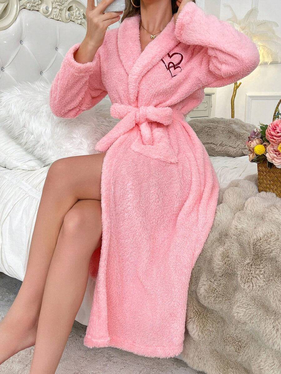 Soft Heart Embroidery Women Plush Robe, Pink, Suitable For Teenage Girls, Autumn/Winter Homewear - Image 5