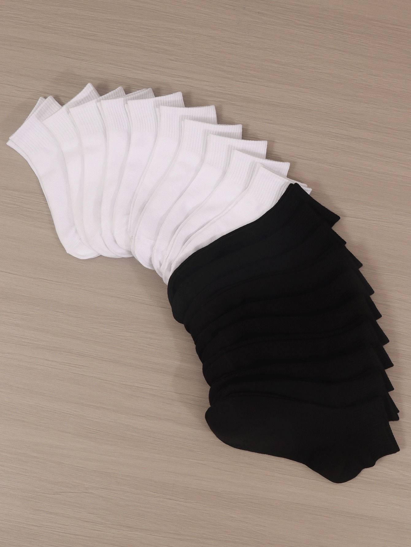 20 Pairs Women's Multicolor Summer Low Cut Socks, Thin Shallow Mouth Short Socks - Image 28