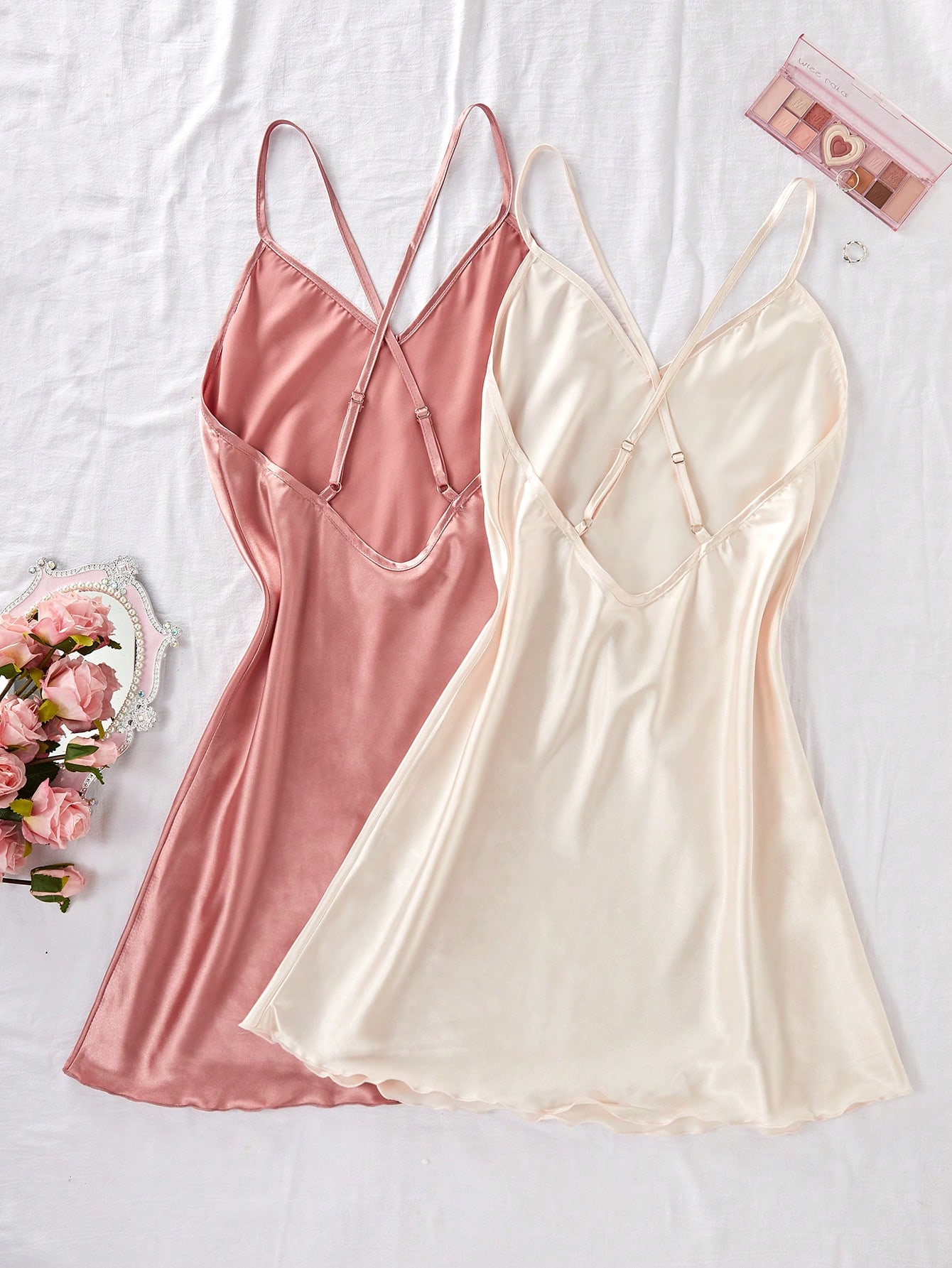 Women's Spaghetti Strap Backless Gentle Sweet Solid Color Cross-Strap Satin Nightdress Two-Color - Image 10