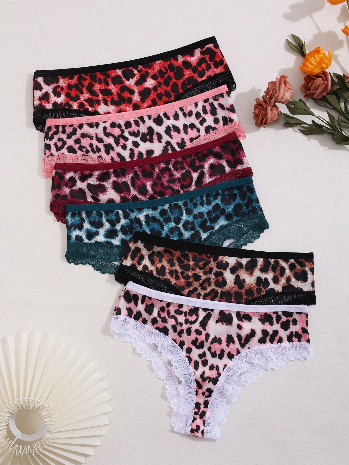 6pcs Women's Leopard Print Contrast Lace Low-Waist Bikini Briefs - Image 5